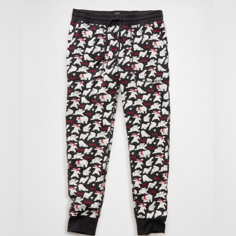 American Eagle Coca-Cola Polar Bear Joggers Men’s Black Graphic Lounge Pants